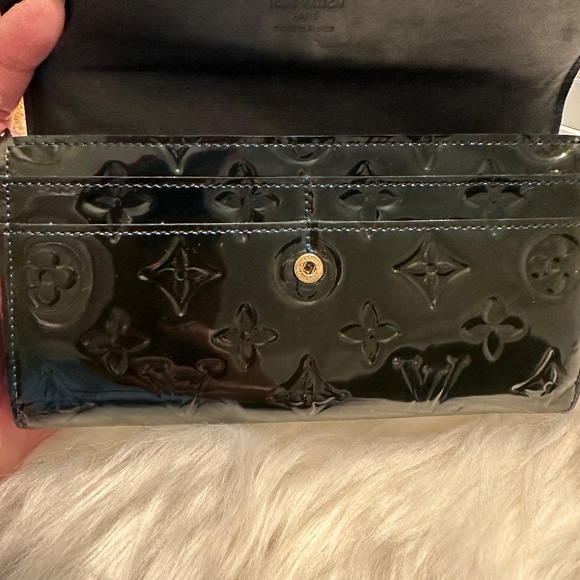 RARE Emerald Green Vernis Louis Vuitton Sara Wallet - Picture 13 of 13